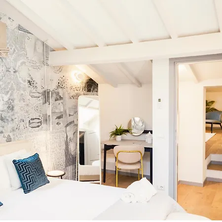 Residenza Carlotta - Luxury And Design Beside Arno Florence