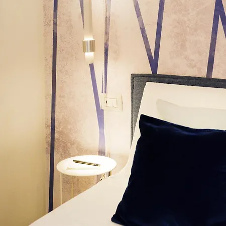 Residenza Carlotta - Luxury And Design Beside Arno * Florence